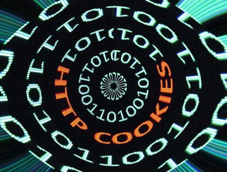 binary code in a circle